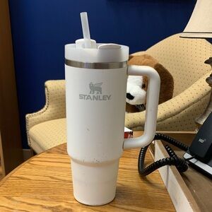 Stanley Classic White Travel Mug with Straw